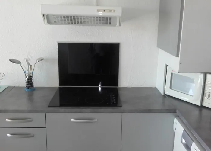 Apartment Haute Corse. 4 Pers .plage Piscine. Prunete .